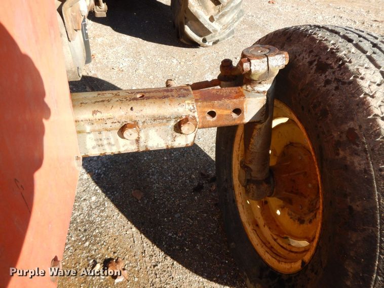 image for item HG9270 1979 Massey Ferguson 255  tractor