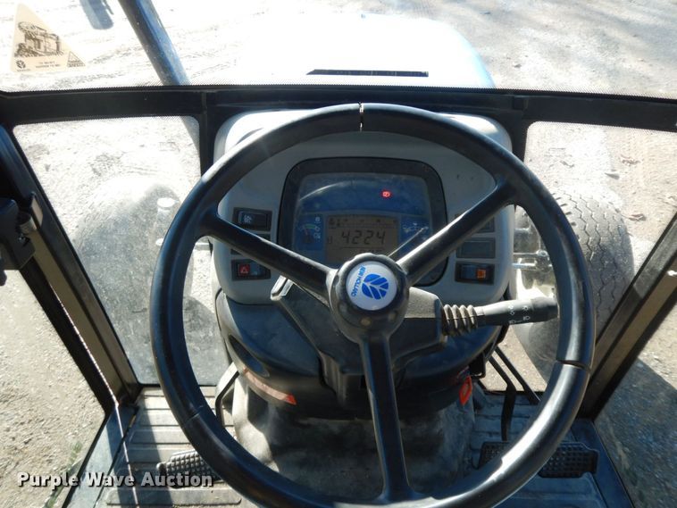 image for item HG9271 2007 New Holland TN75DA  tractor
