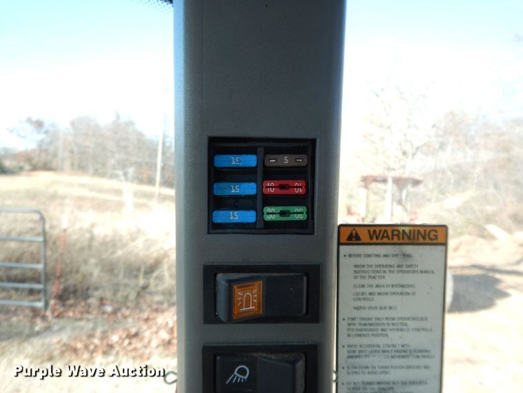 image for item HG9271 2007 New Holland TN75DA  tractor