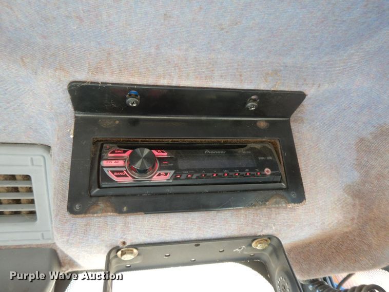 image for item HG9271 2007 New Holland TN75DA  tractor