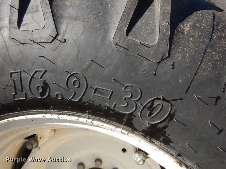 image for item HG9271 2007 New Holland TN75DA  tractor