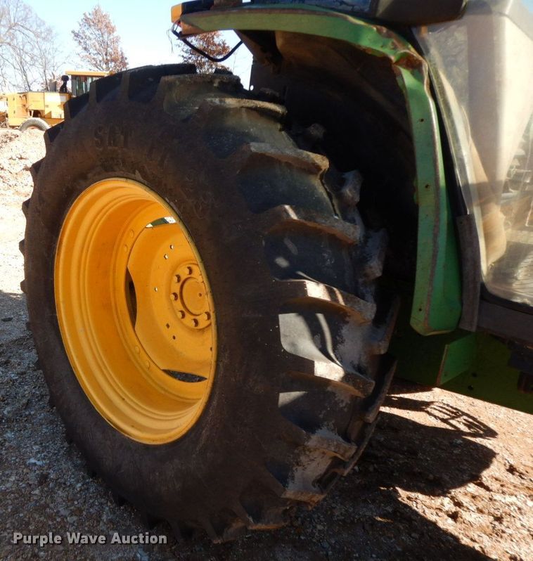 image for item HG9307 2002 John Deere 6405  tractor