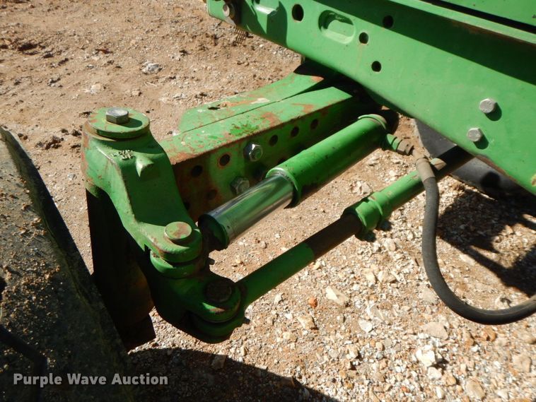 image for item HG9307 2002 John Deere 6405  tractor