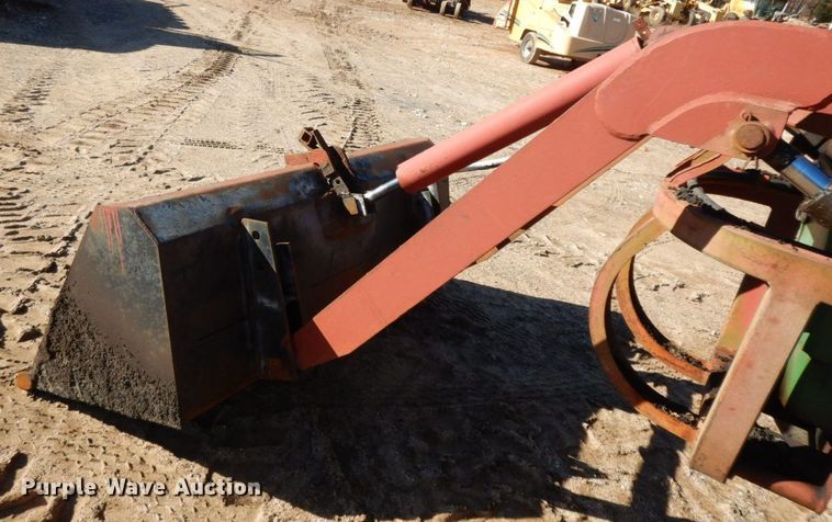 image for item HG9308 1981 John Deere 2040  tractor