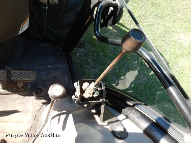 image for item HG9320 2006 Case IH JX95  MFWD tractor