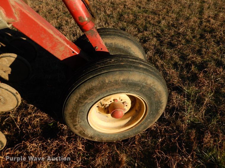 image for item HG9322 Krause 5215  grain drill