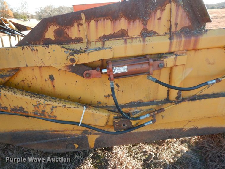 image for item HG9325 Soil Mover 625RF  scraper