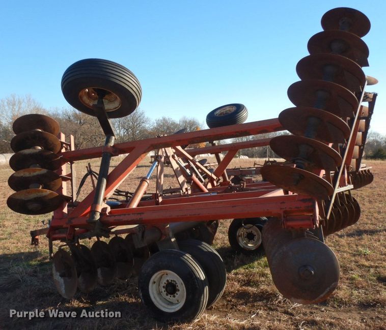 image for item HG9330 International 490  tandem disk