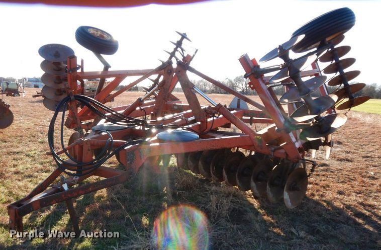 image for item HG9330 International 490  tandem disk