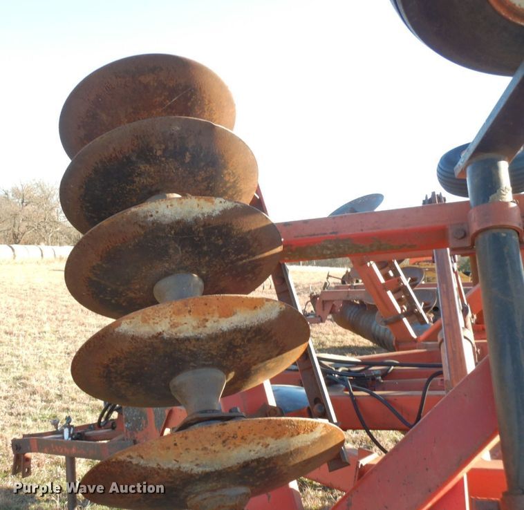 image for item HG9330 International 490  tandem disk