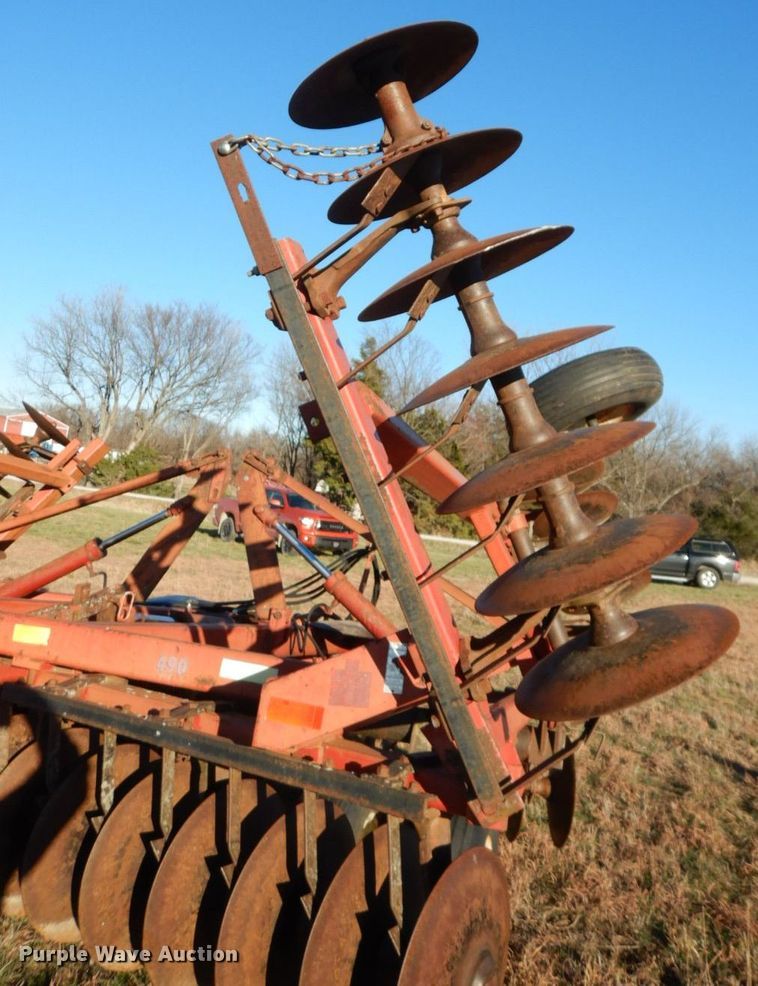 image for item HG9330 International 490  tandem disk