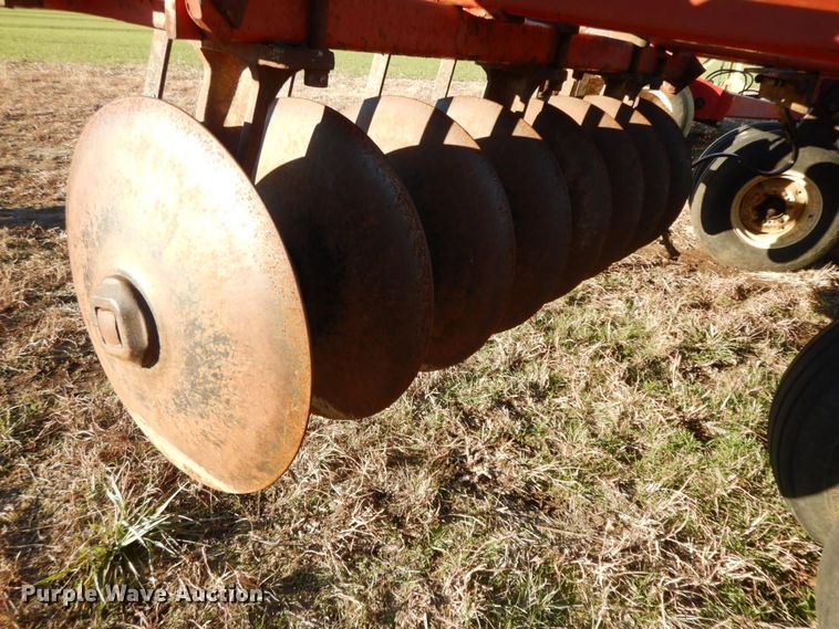 image for item HG9330 International 490  tandem disk