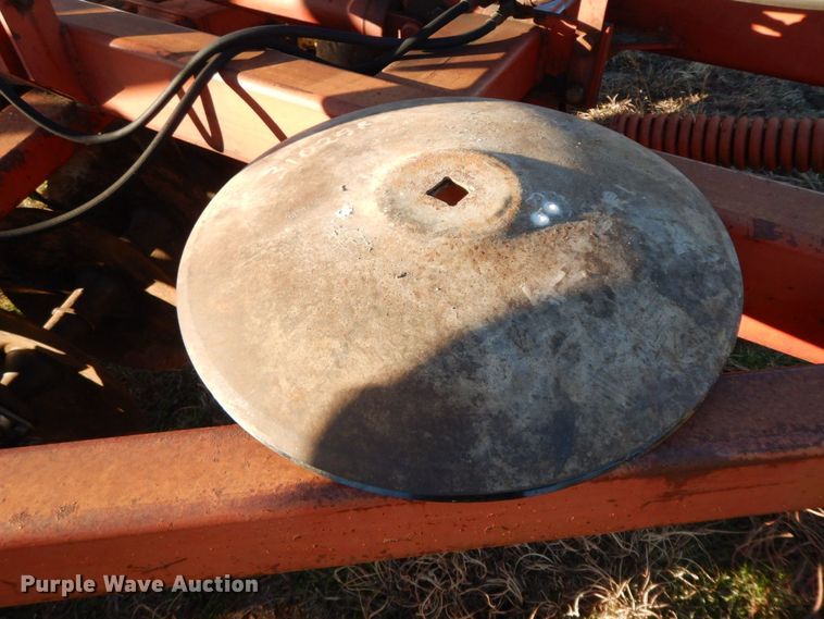 image for item HG9330 International 490  tandem disk