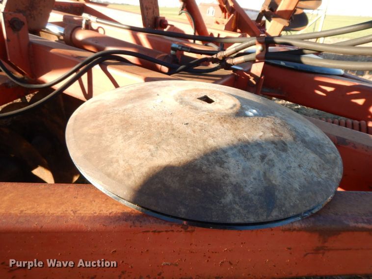 image for item HG9330 International 490  tandem disk