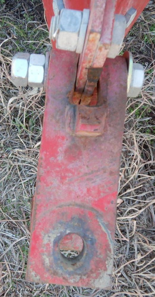 image for item HG9331 International 5100  grain drill