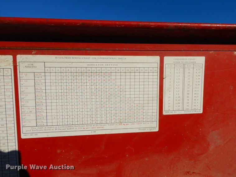 image for item HG9331 International 5100  grain drill