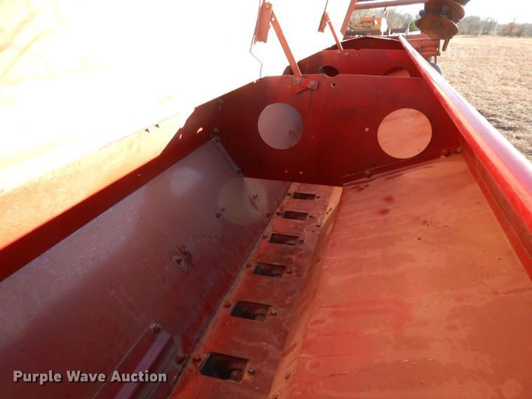 image for item HG9331 International 5100  grain drill