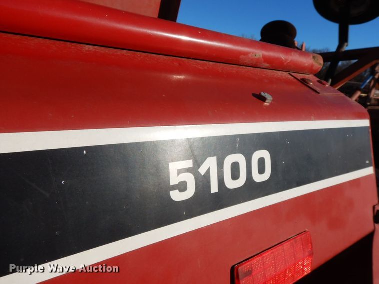 image for item HG9331 International 5100  grain drill