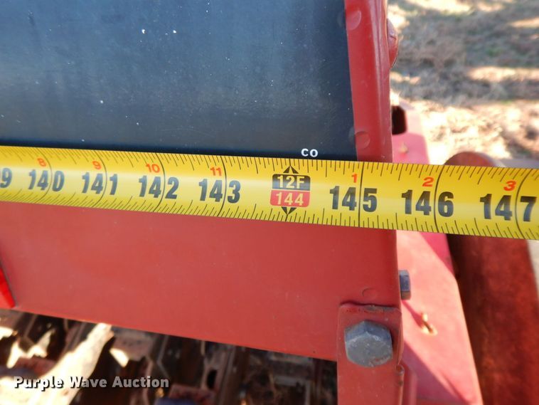 image for item HG9331 International 5100  grain drill