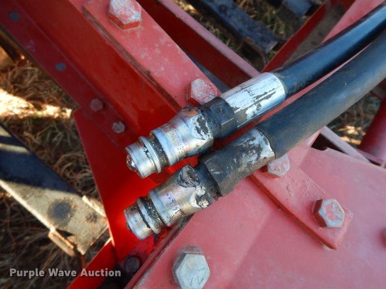 image for item HG9331 International 5100  grain drill