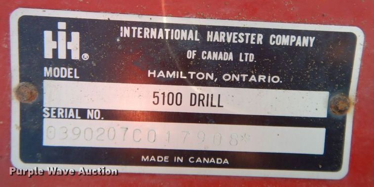image for item HG9331 International 5100  grain drill