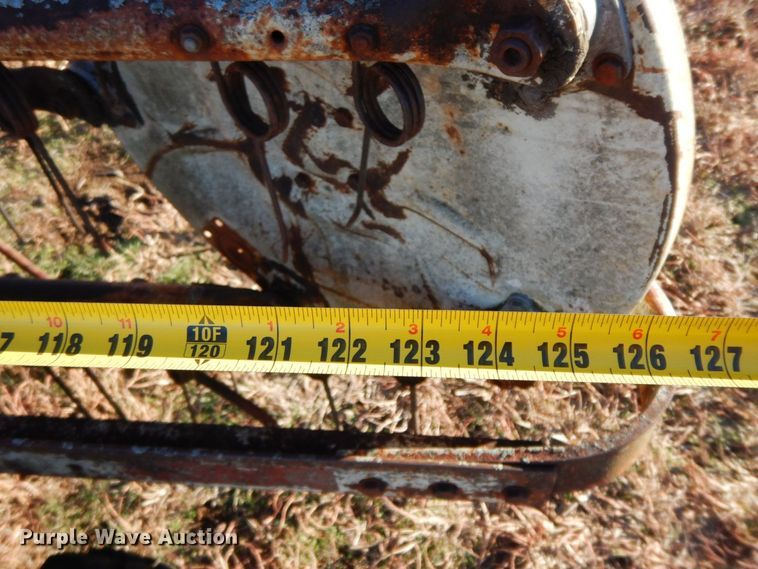 image for item HG9333 International 35  hay rake