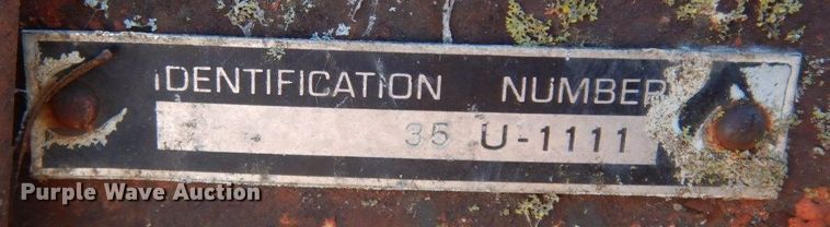 image for item HG9333 International 35  hay rake