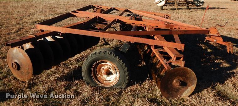 image for item HG9334 International  tandem disk