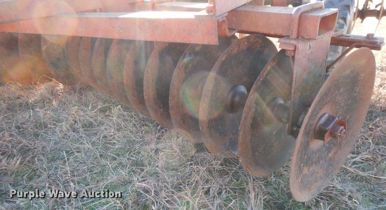 image for item HG9334 International  tandem disk