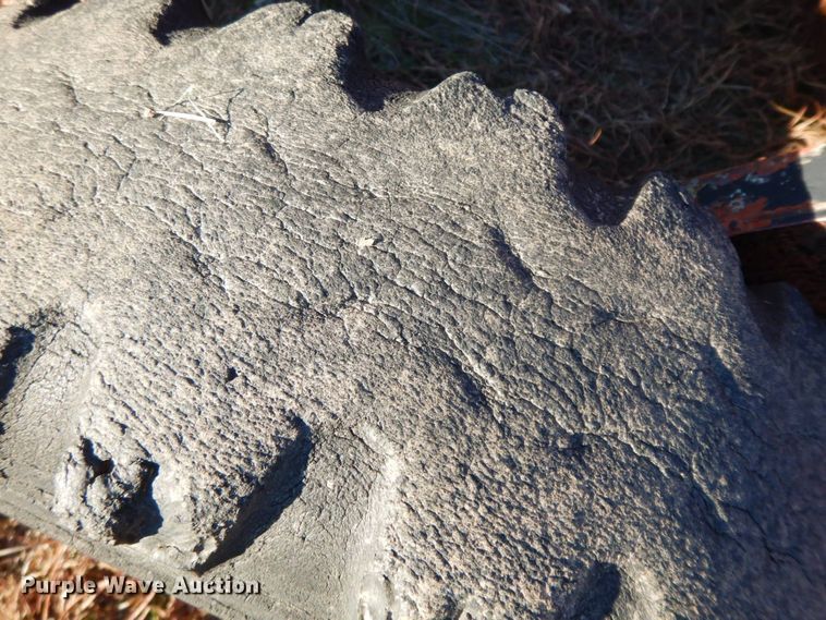 image for item HG9334 International  tandem disk