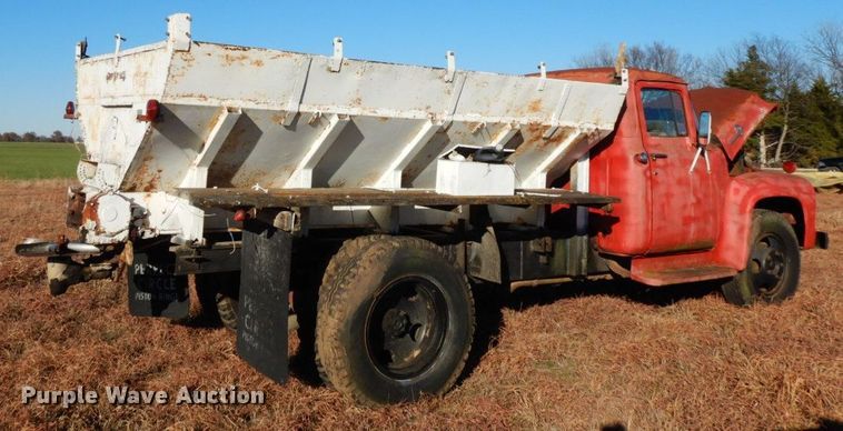 image for item HG9335 1956 Ford F600  applicator truck