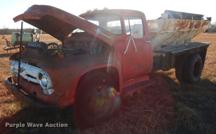 image for item HG9335 1956 Ford F600  applicator truck