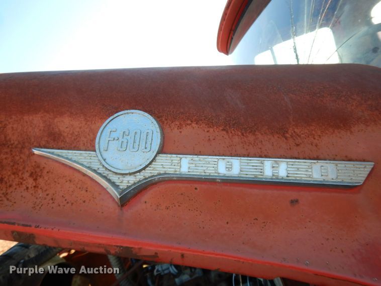 image for item HG9335 1956 Ford F600  applicator truck