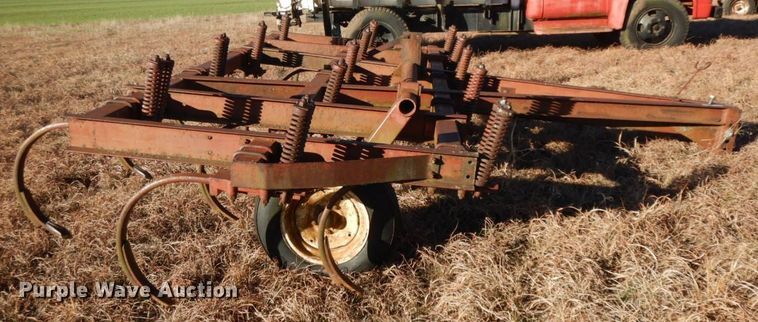 image for item HG9336 Bush Hog 600  chisel