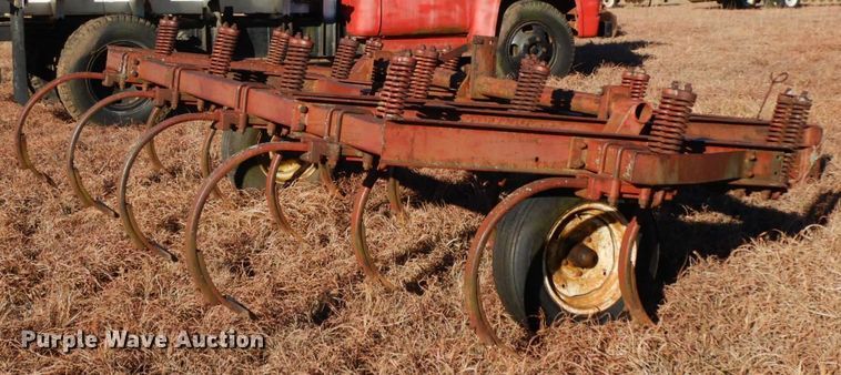 image for item HG9336 Bush Hog 600  chisel