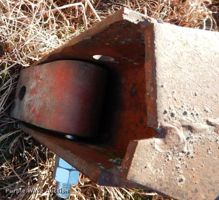 image for item HG9336 Bush Hog 600  chisel