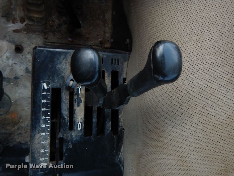 image for item HG9340 2008 John Deere 5603  MFWD tractor