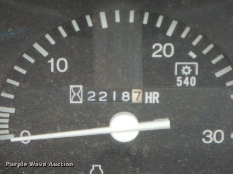 image for item HG9349 Kubota M9000  tractor