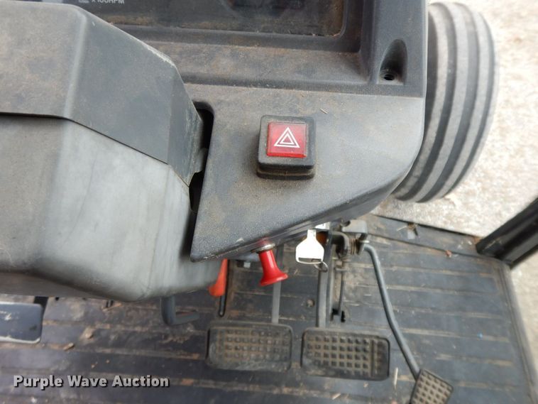 image for item HG9349 Kubota M9000  tractor