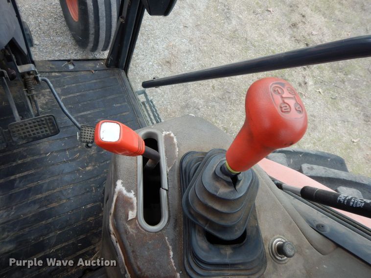 image for item HG9349 Kubota M9000  tractor