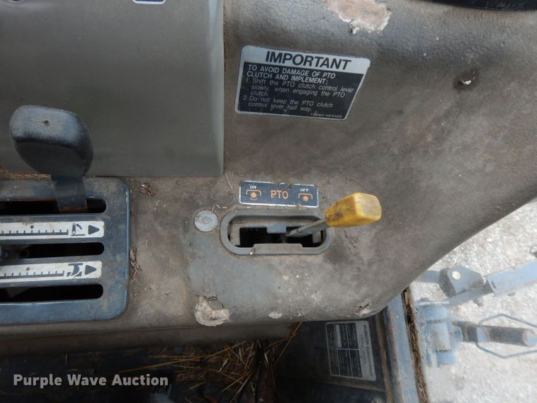 image for item HG9349 Kubota M9000  tractor