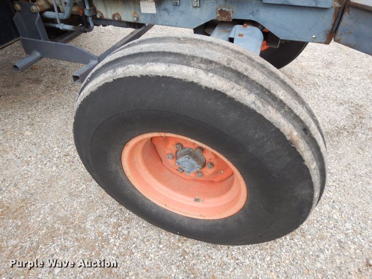 image for item HG9349 Kubota M9000  tractor