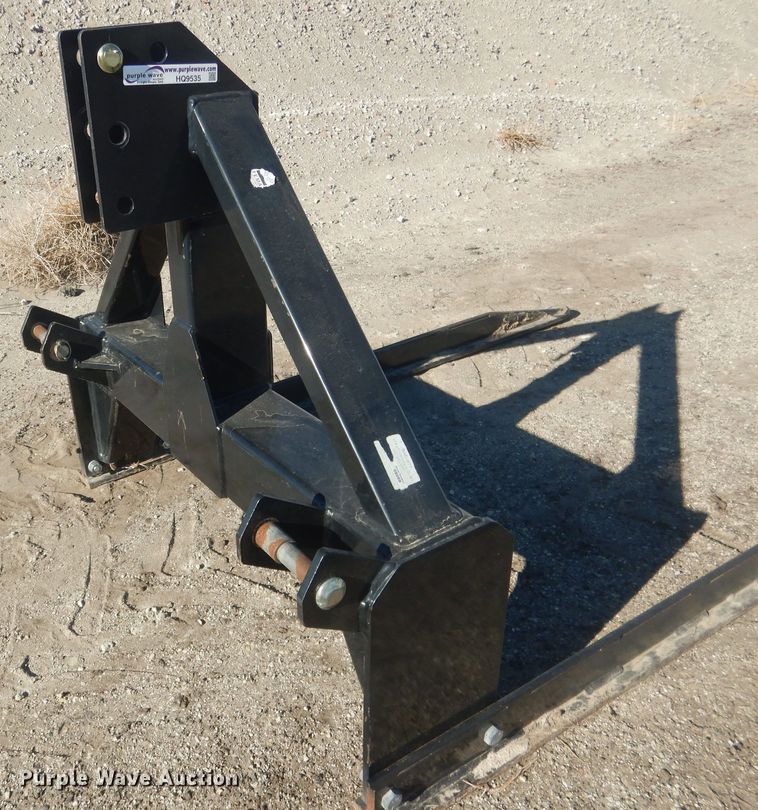 image for item HQ9535 MDS  bale carrier