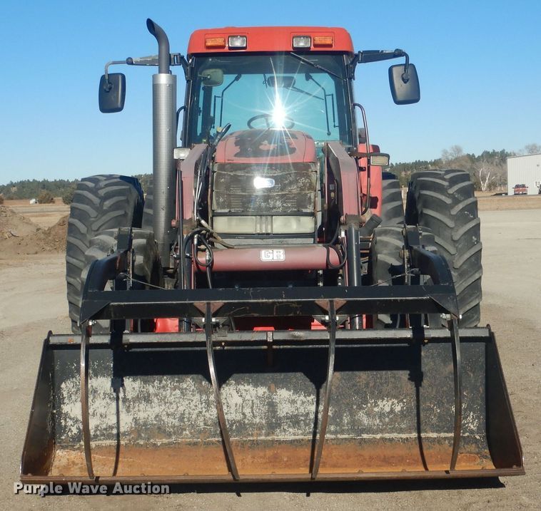 image for item HQ9537 2004 McCormick MTX120  MFWD tractor