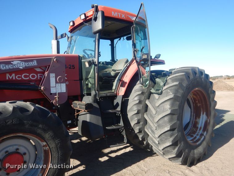 image for item HQ9537 2004 McCormick MTX120  MFWD tractor