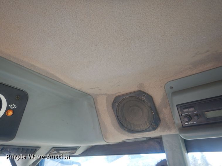 image for item HQ9537 2004 McCormick MTX120  MFWD tractor