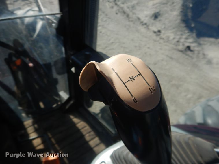 image for item HQ9537 2004 McCormick MTX120  MFWD tractor