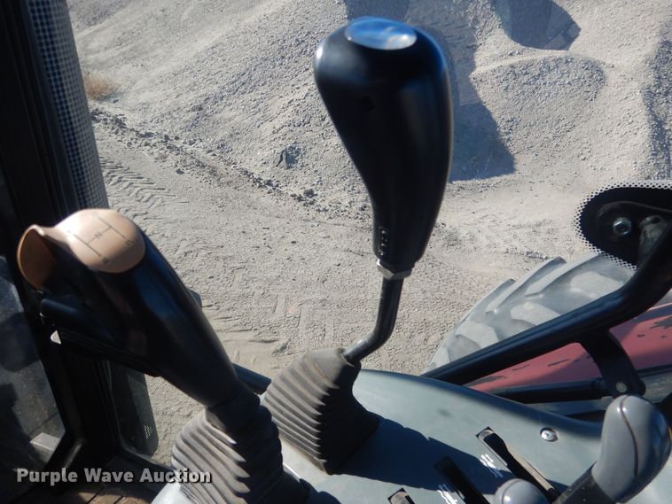 image for item HQ9537 2004 McCormick MTX120  MFWD tractor