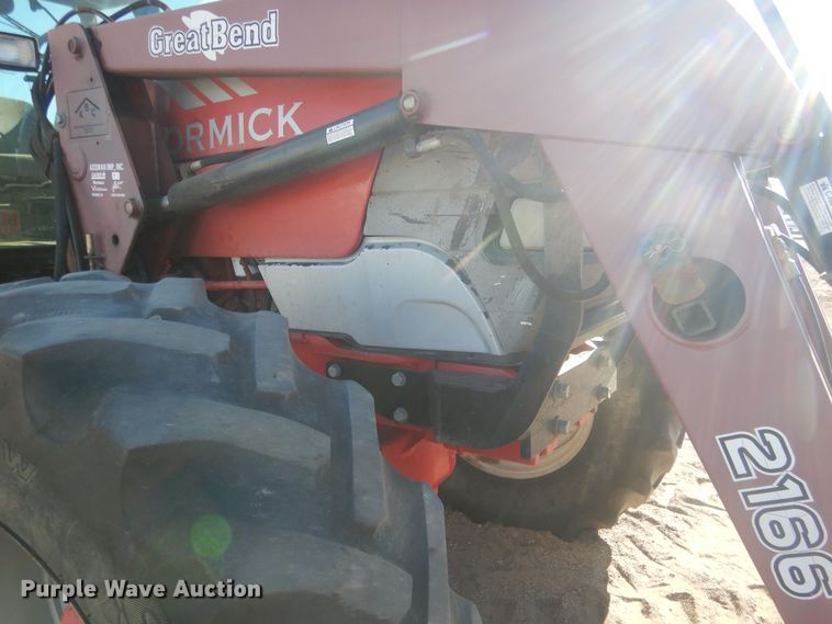 image for item HQ9537 2004 McCormick MTX120  MFWD tractor