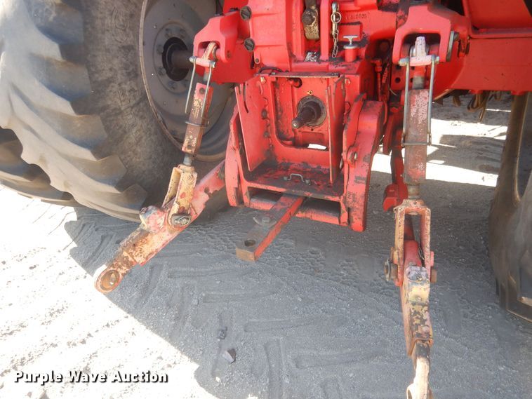 image for item HQ9537 2004 McCormick MTX120  MFWD tractor